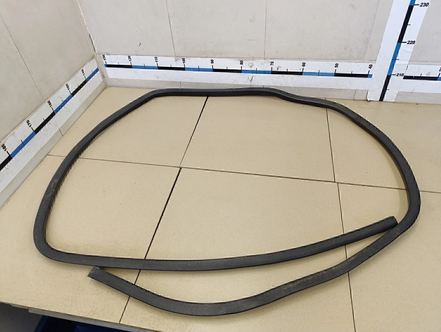 Уплотнитель (внутри) Fusion 2002-2012