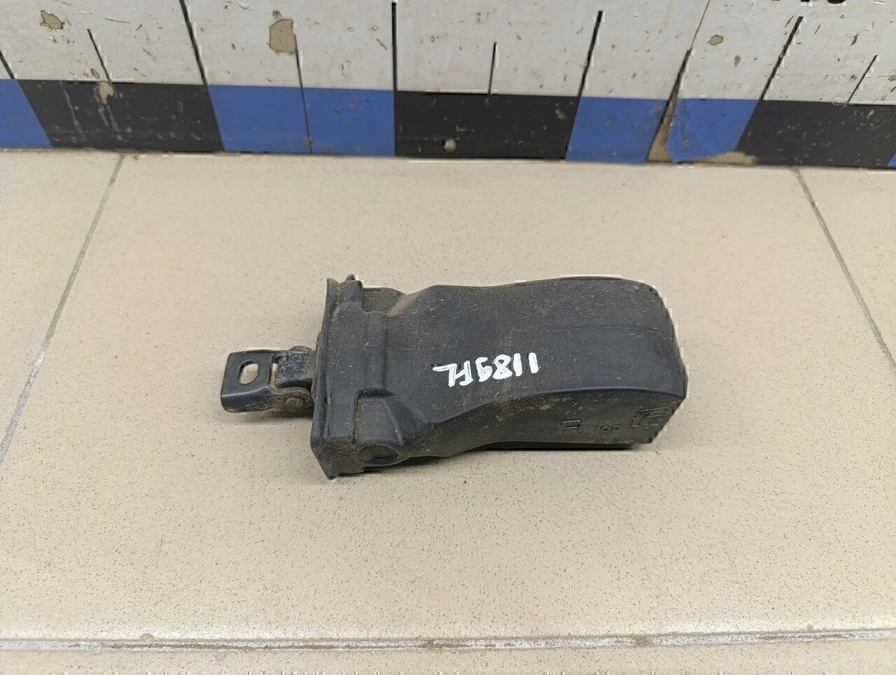 Ограничитель двери Polo (Sed RUS) 2011>