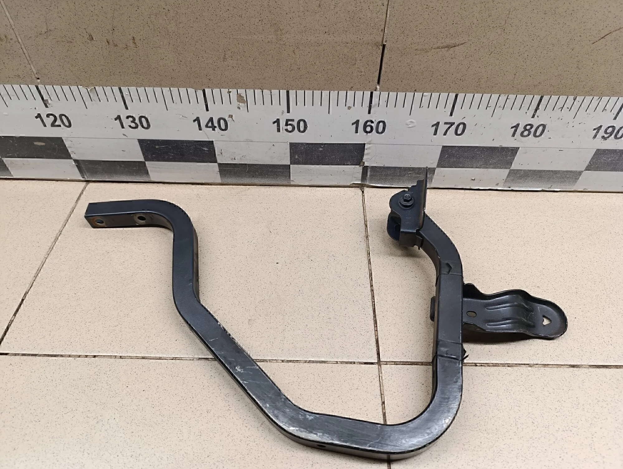 Петля крышки багажника Logan 2005-2014