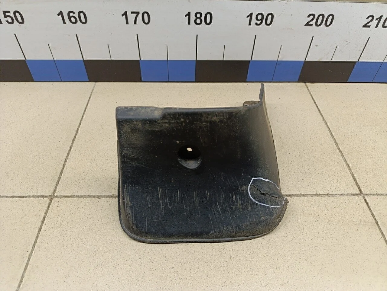 Брызговик задний правый Corolla E15 2006-2013