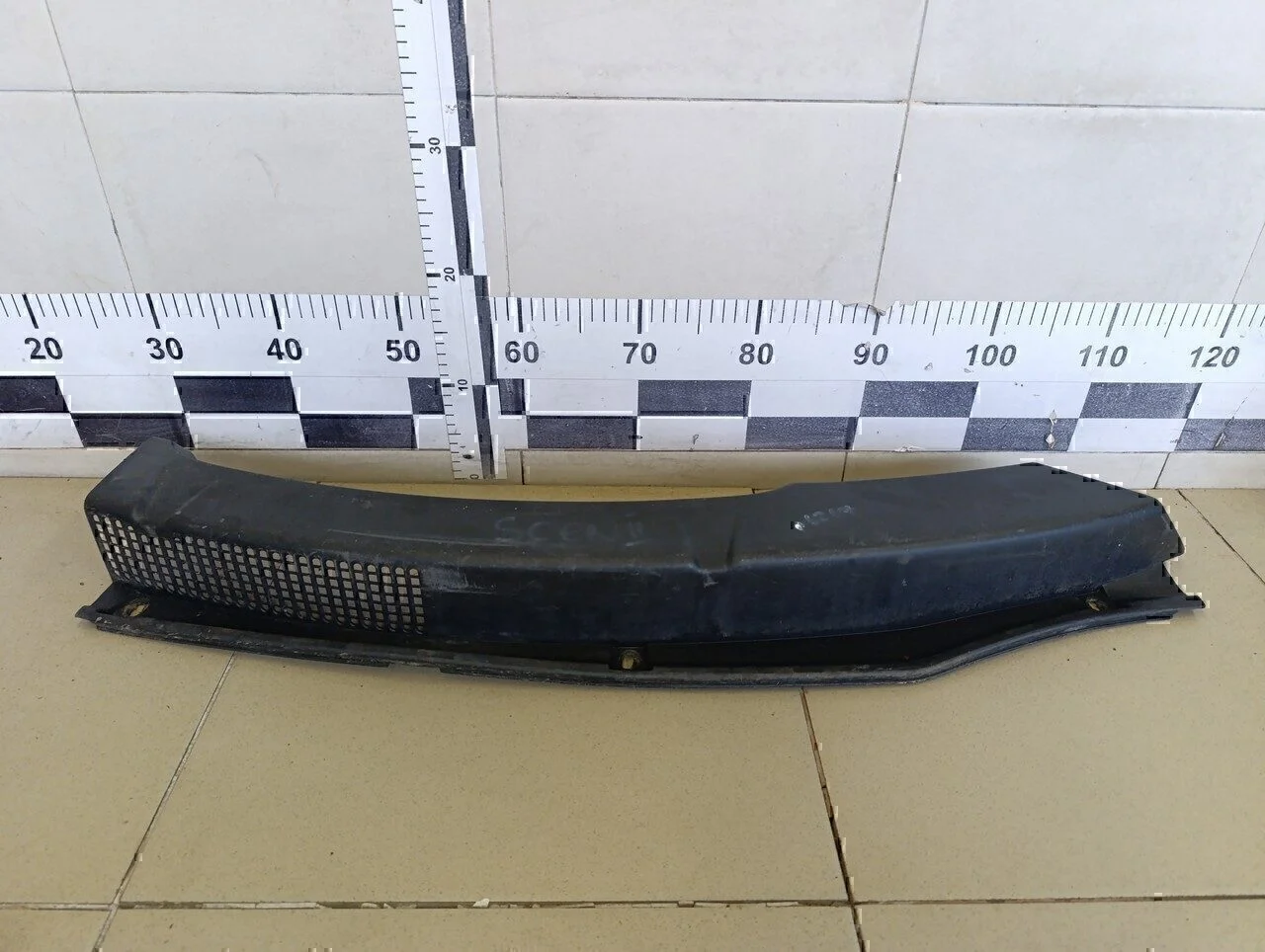 Решетка стеклооч. (планка под лобовое стекло) Scenic 2003-2009