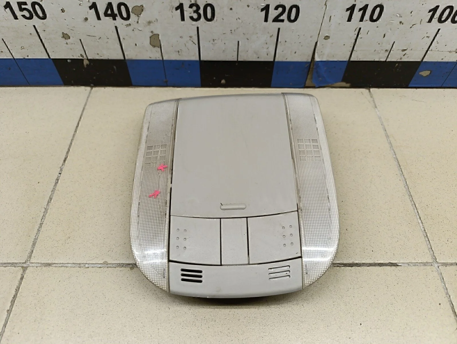 Плафон салонный Corolla E15 2006-2013