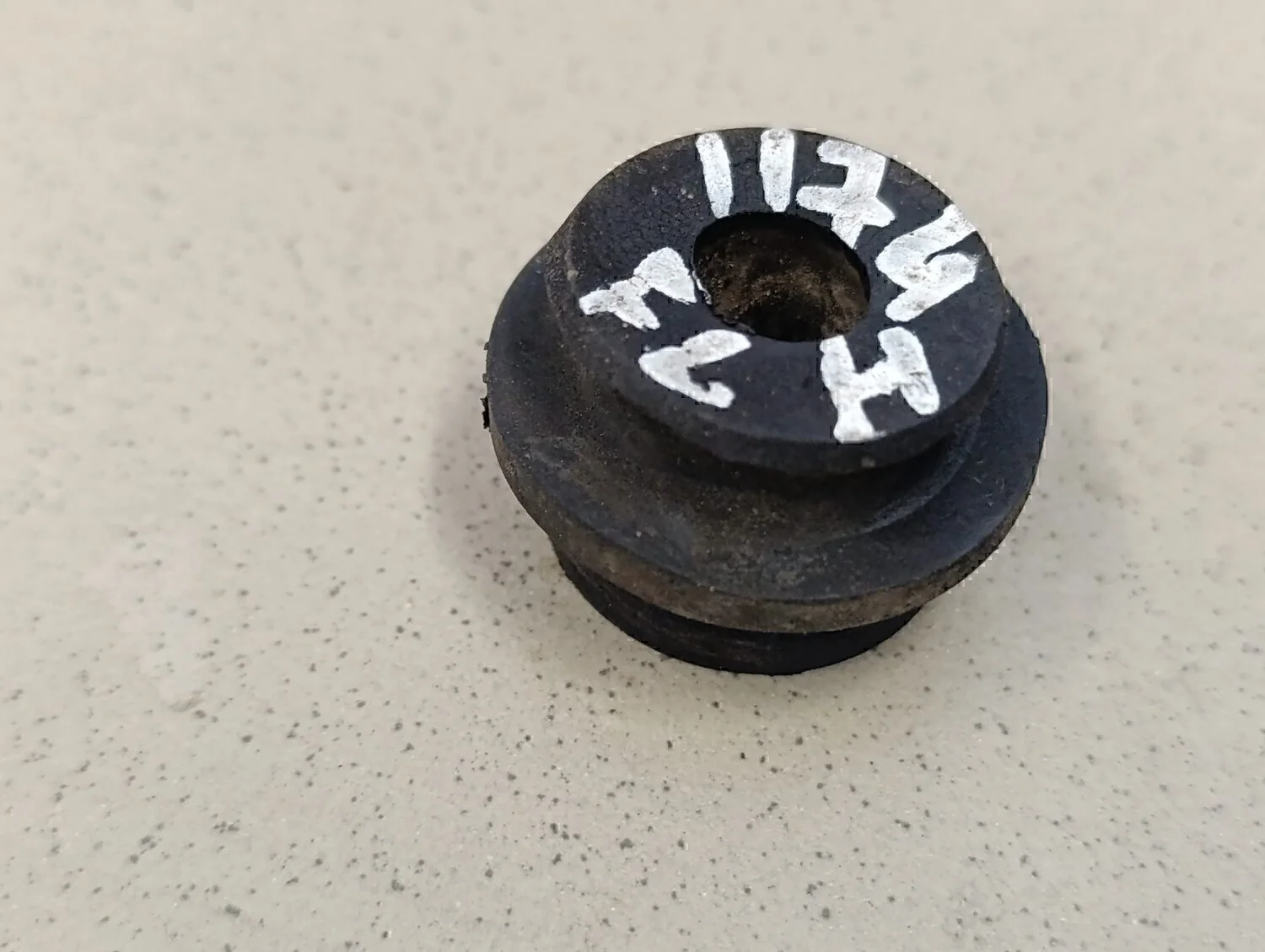 Подушка радиатора Solaris 2010-2017