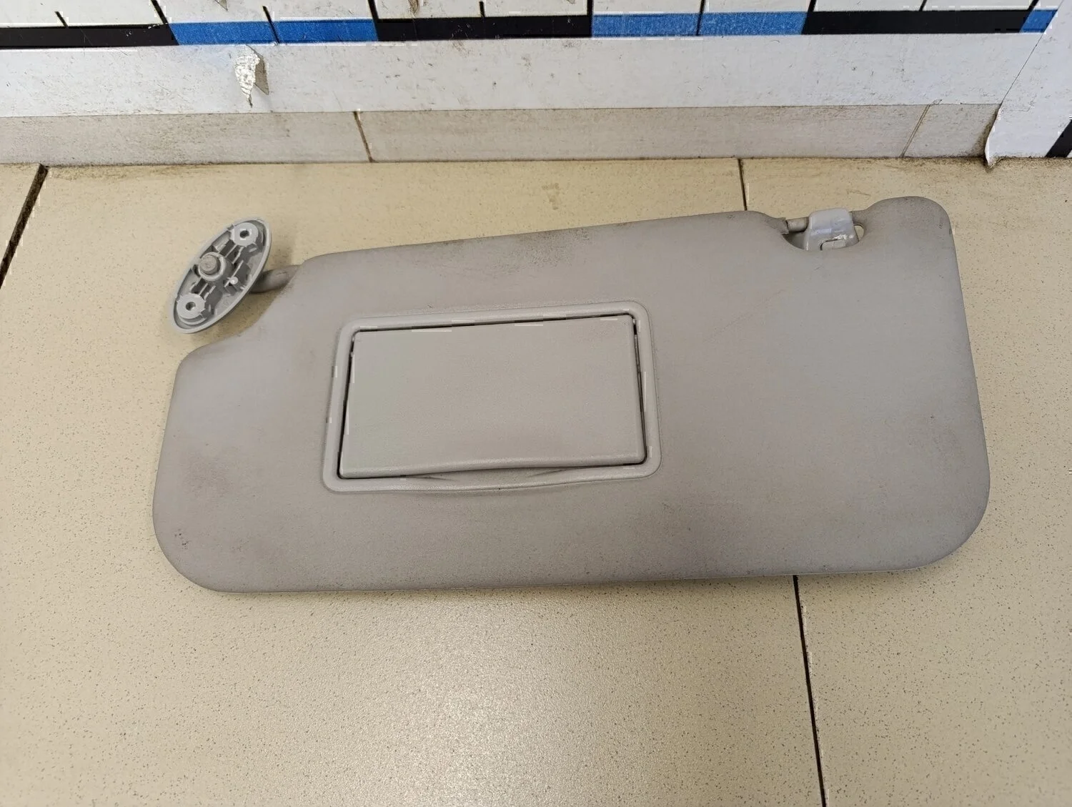 Козырек солнцезащитный (внутри) Fusion 2002-2012