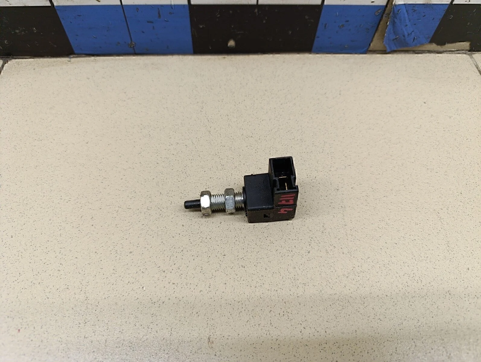 Датчик педали сцепления Solaris 2010-2017