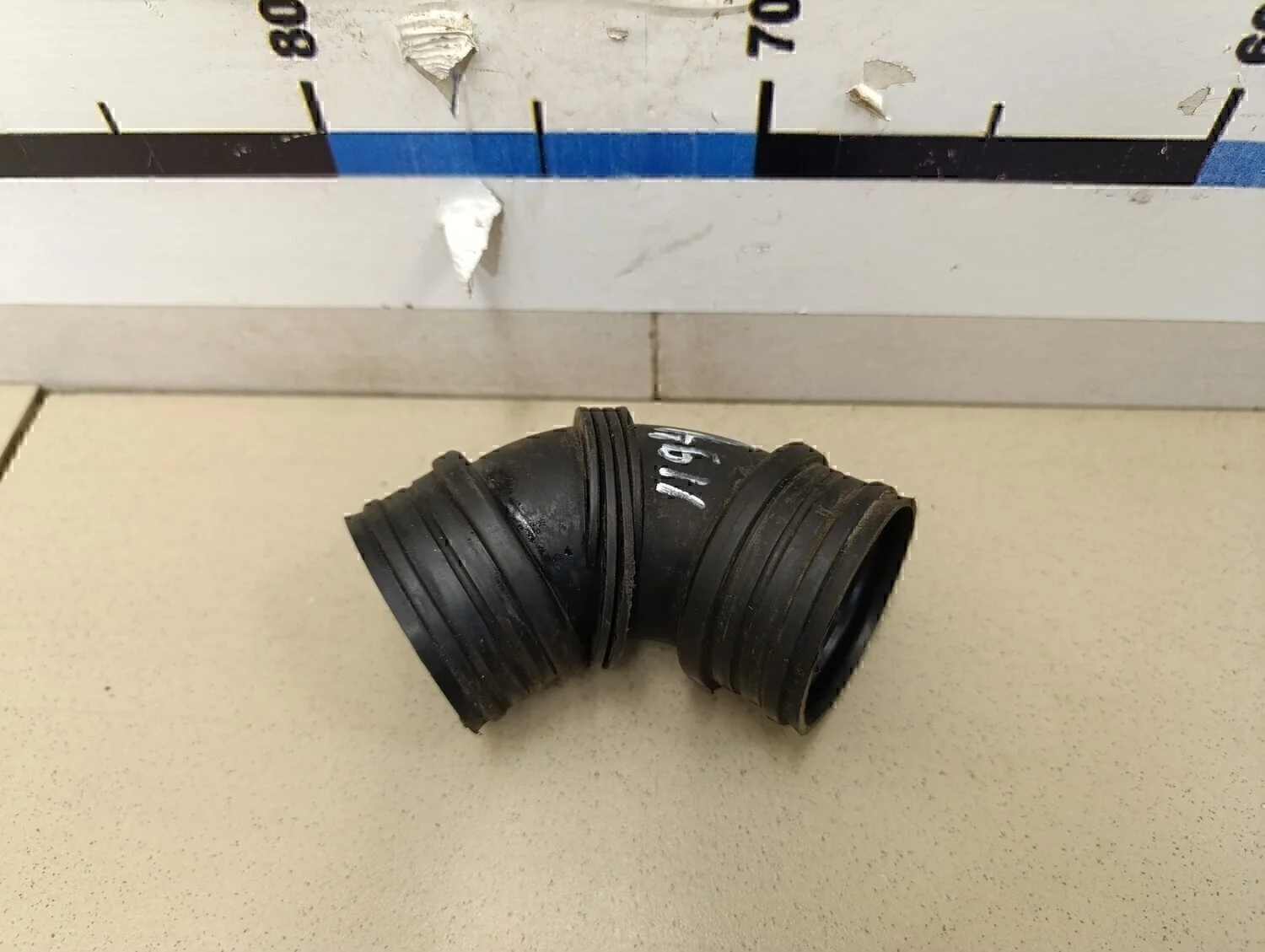 Патрубок воздушного фильтра Scirocco 2008>