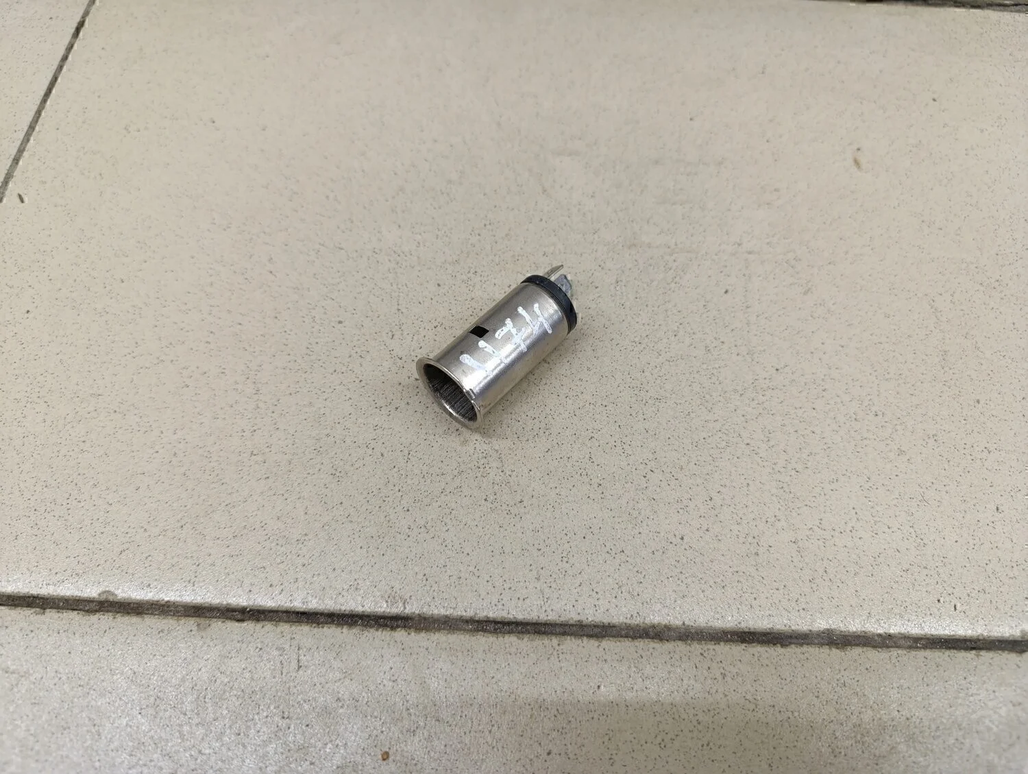 Гнездо прикуривателя Solaris 2010-2017