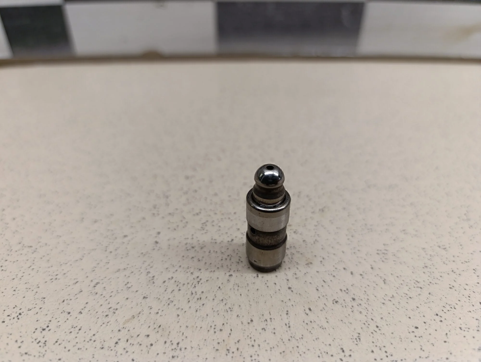 Толкатель клапана гидравлический Fabia 1999-2006