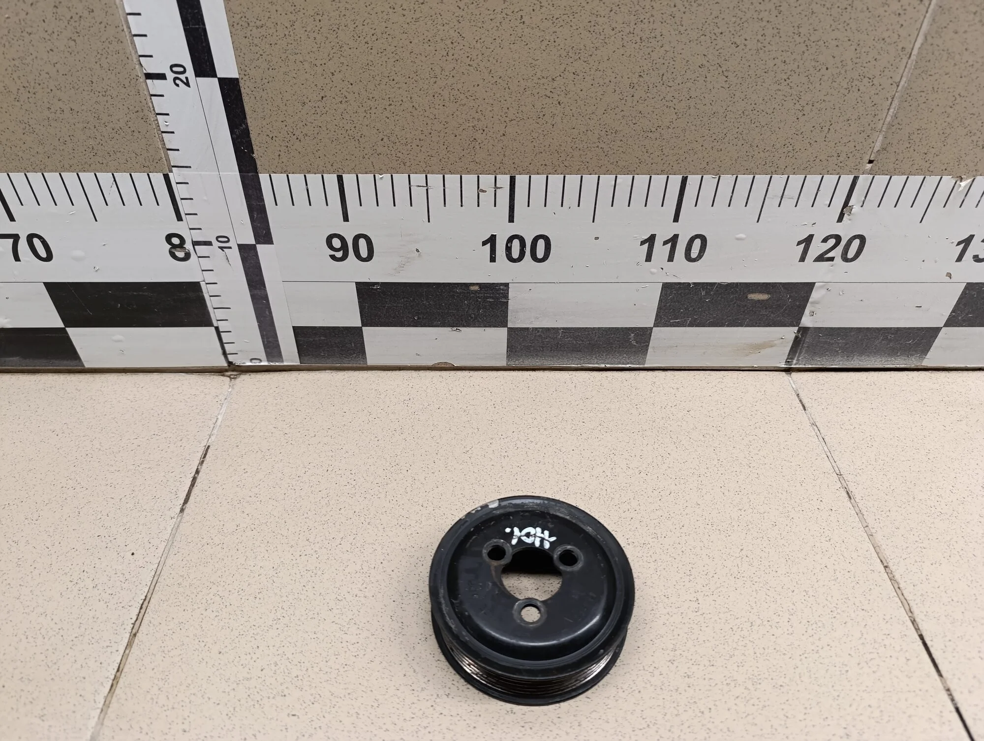 Шкив водяного насоса (помпы) A3 (8L1) 1996-2003