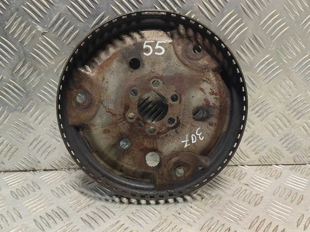 Маховик Peugeot 307