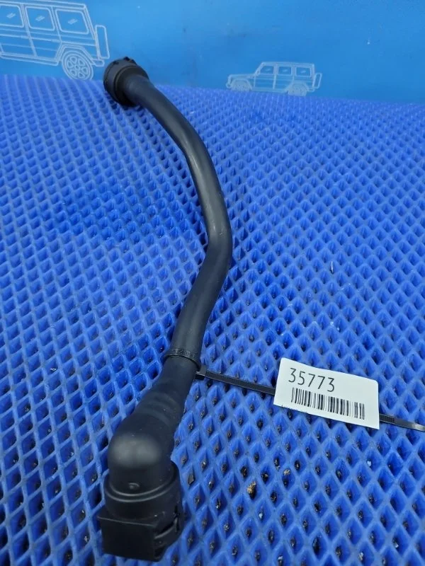 Шланг системы охлаждения Mercedes-Benz B-Class 2013 A2465010058 W246 М270910