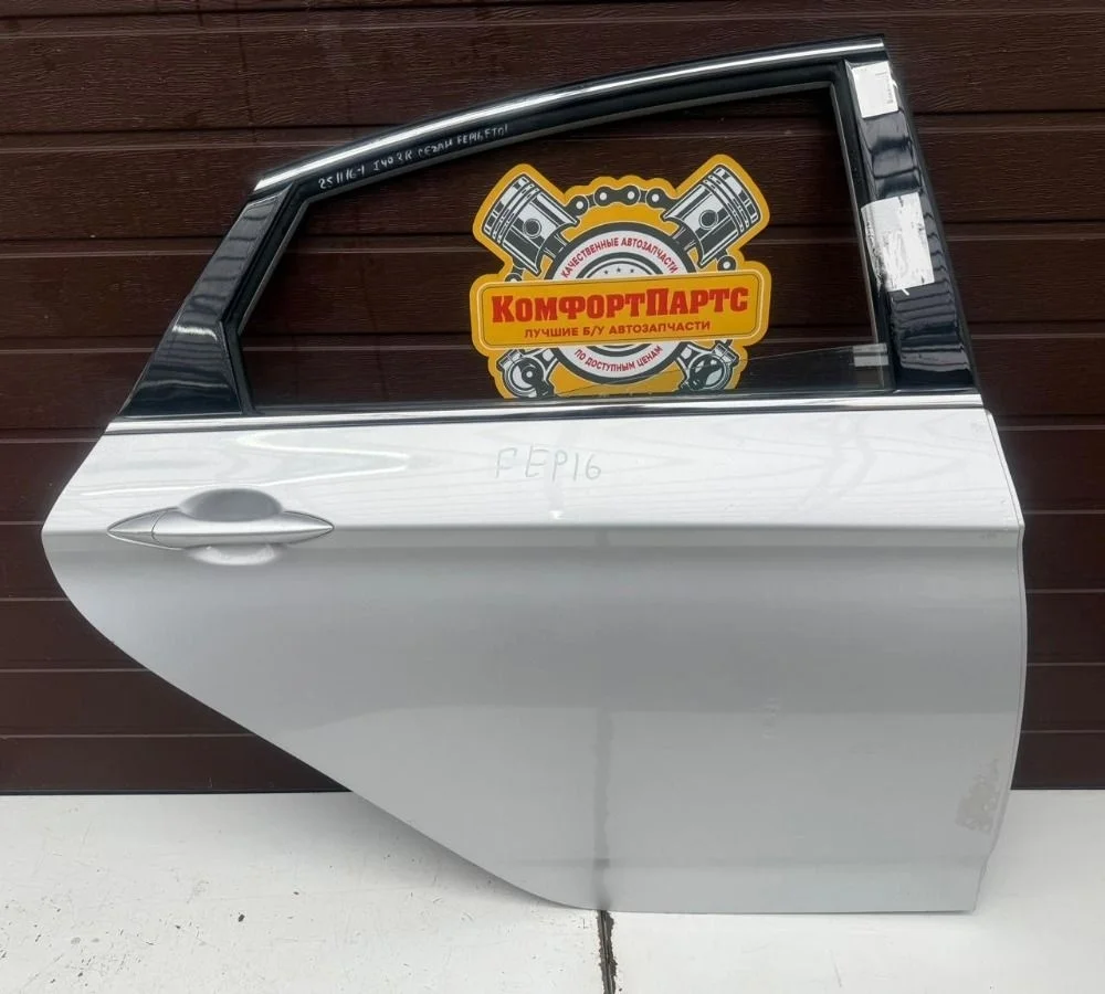 Дверь задняя правая Hyundai i40 I (2011—2015)