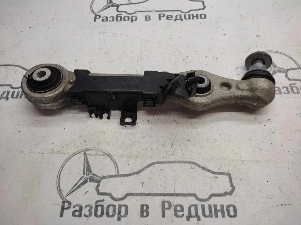 Рычаг передний нижний левый Mercedes-Benz
