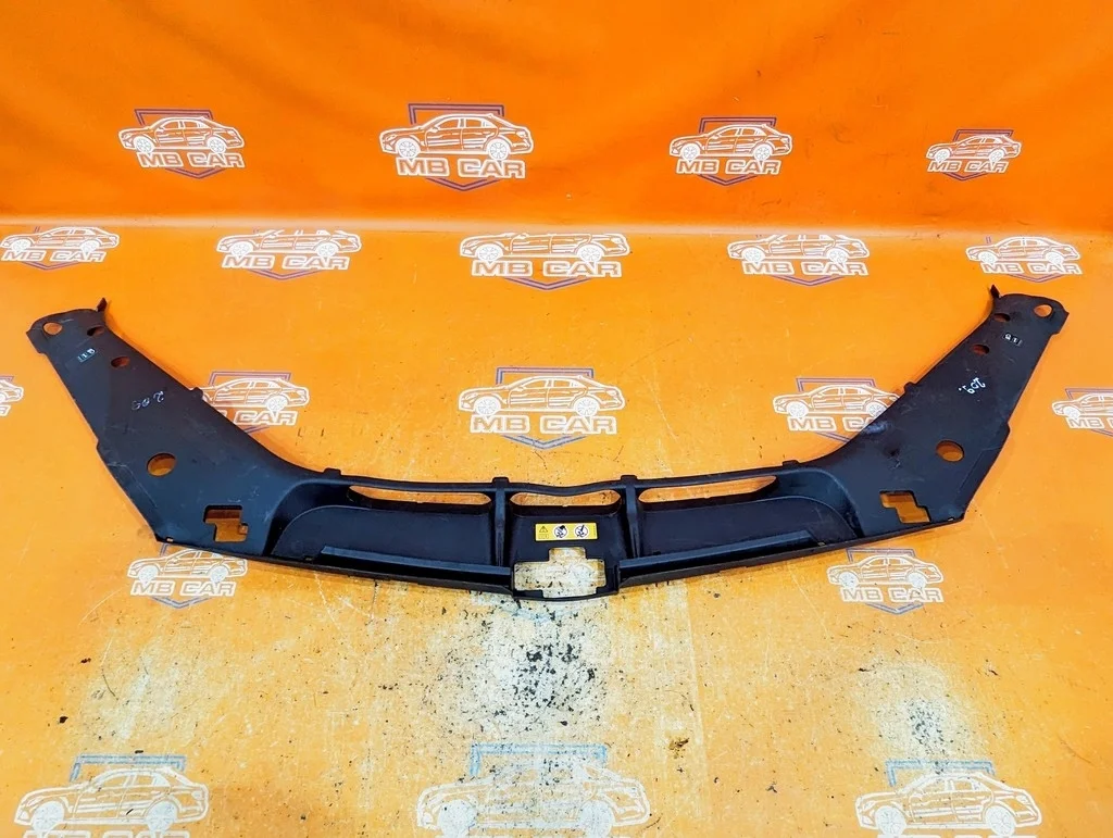 Воздуховод радиатора Mercedes-Benz