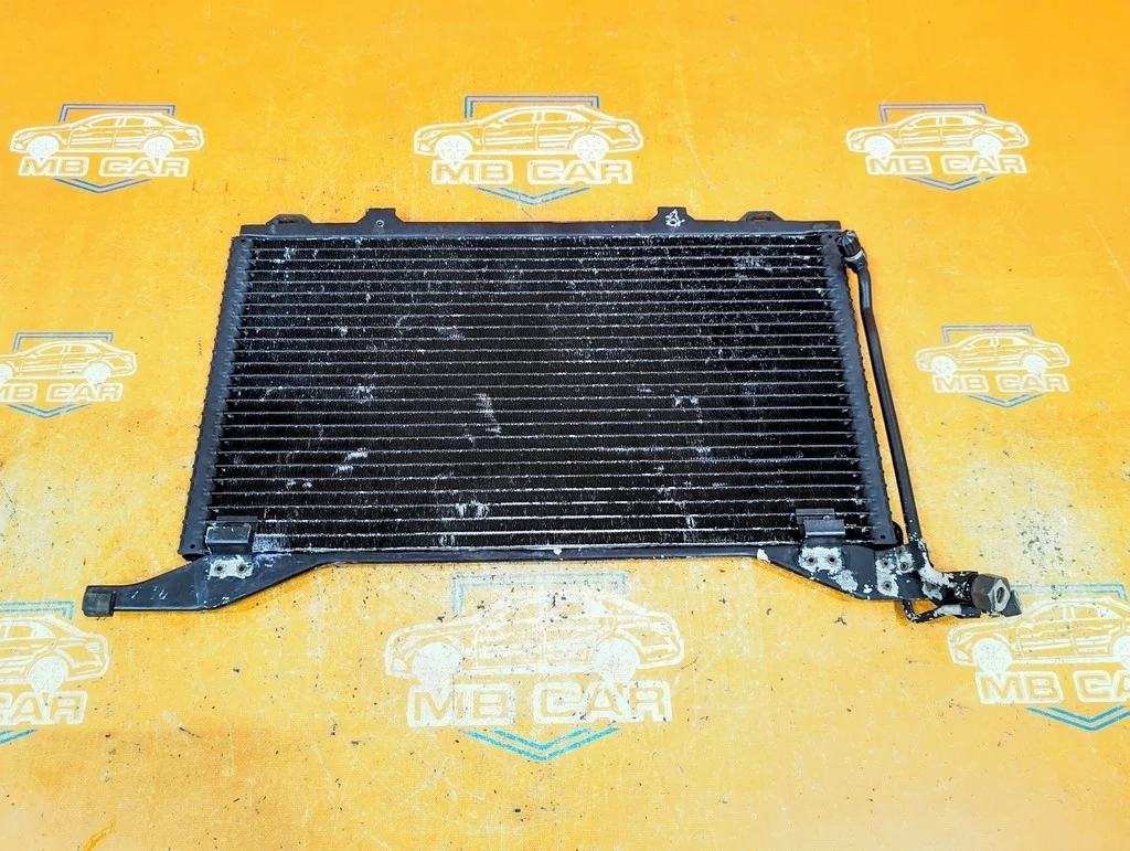 Радиатор кондиционера Mercedes-Benz