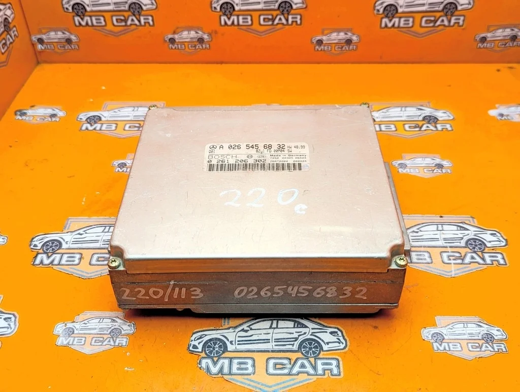 Блок управления двигателем Mercedes-Benz