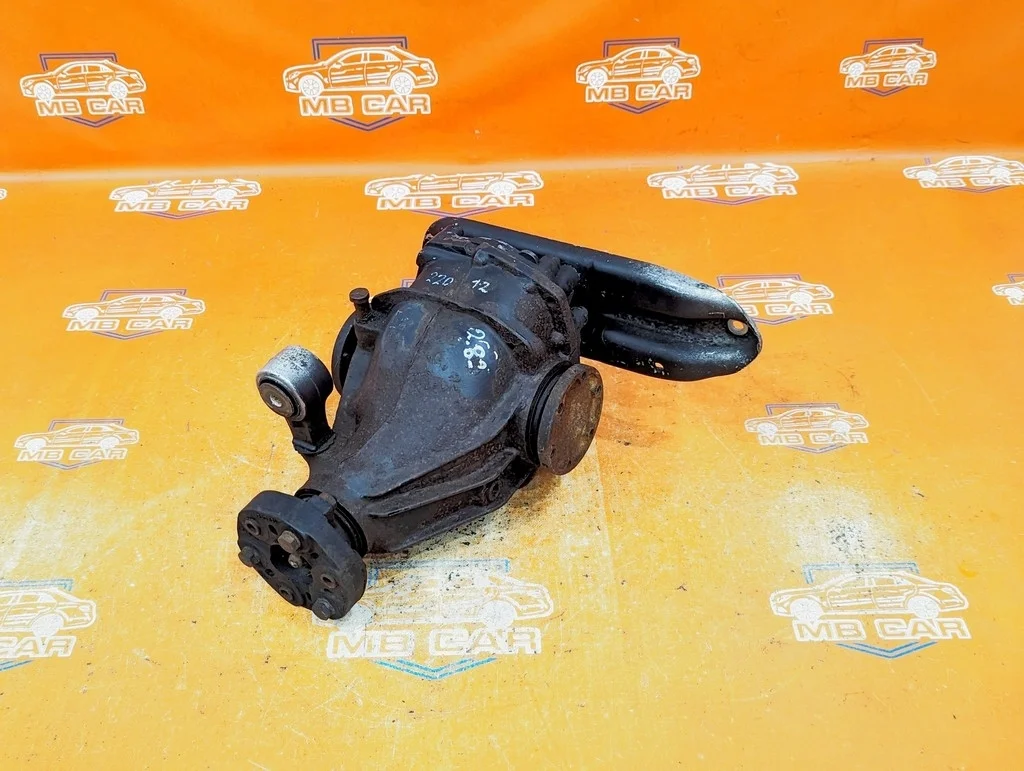 Редуктор задний Mercedes-Benz