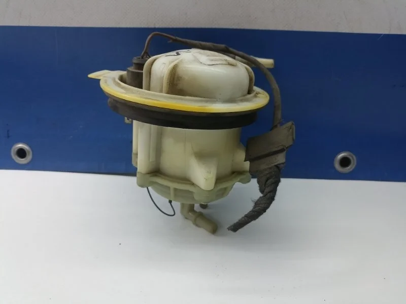 Корпус топливного фильтра Audi Q7 2005-2014 7L8919679