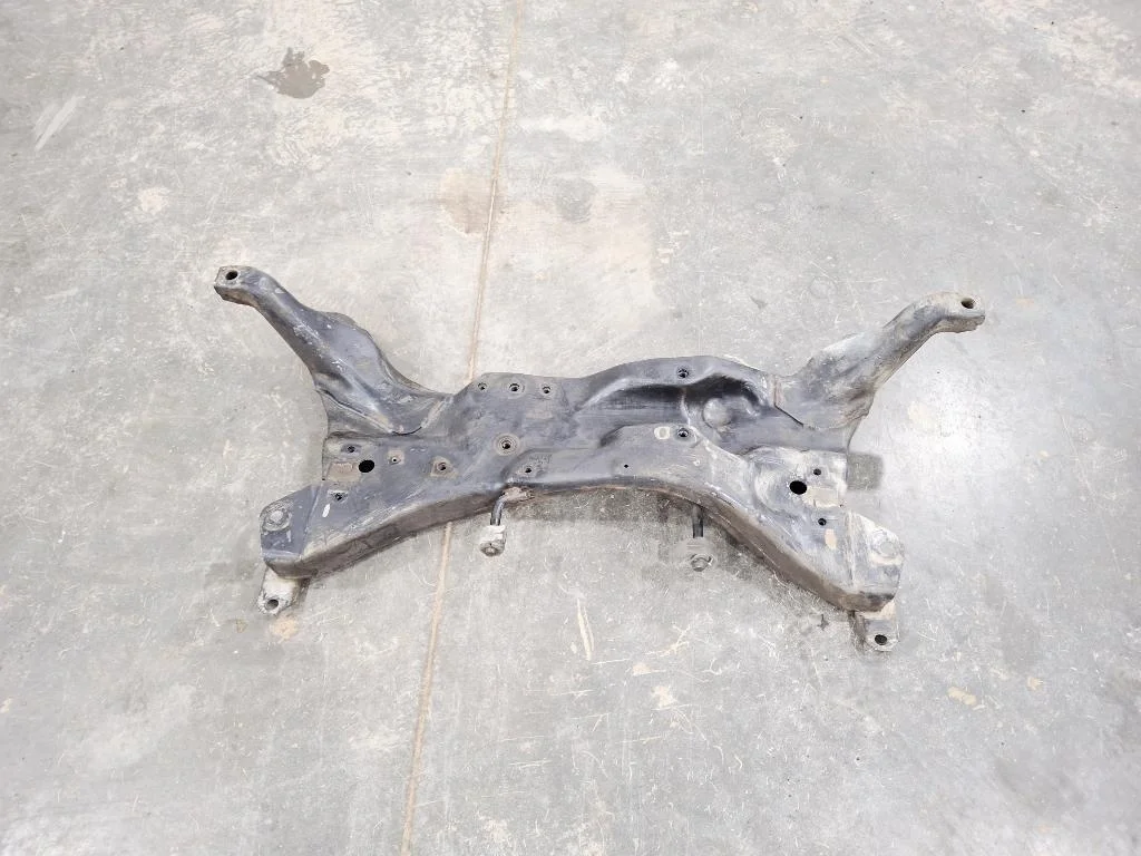 Подрамник Mitsubishi Lancer 9 CS