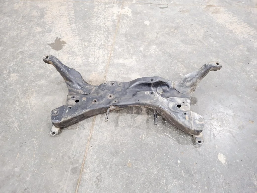 Подрамник Mitsubishi Lancer 9 CS