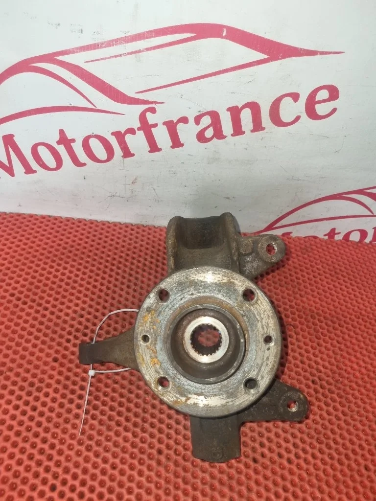 Кулак поворотный Renault Megane 8200297032 2, передний правый