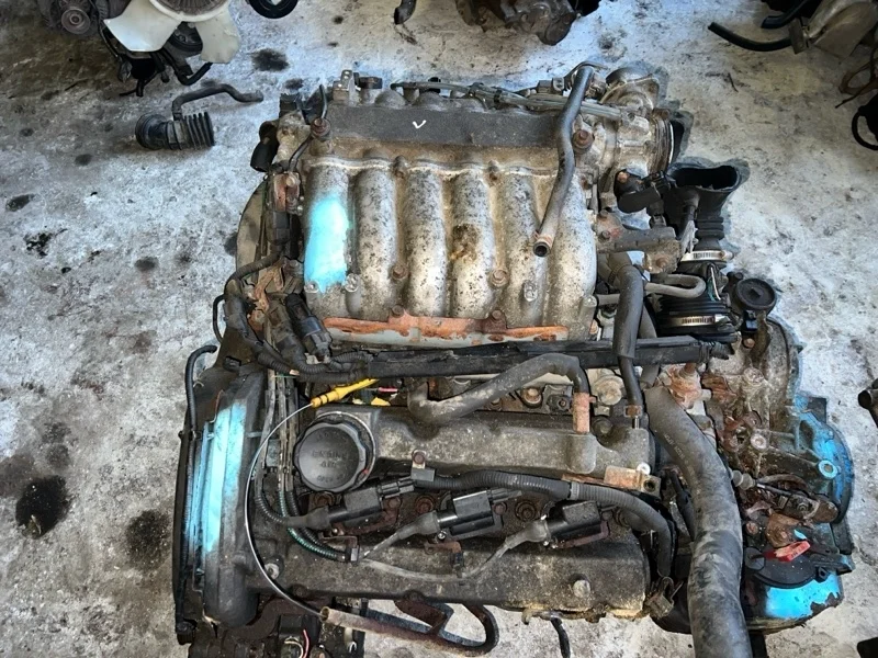 Двигатель Hyundai Santa Fe 2003 SM