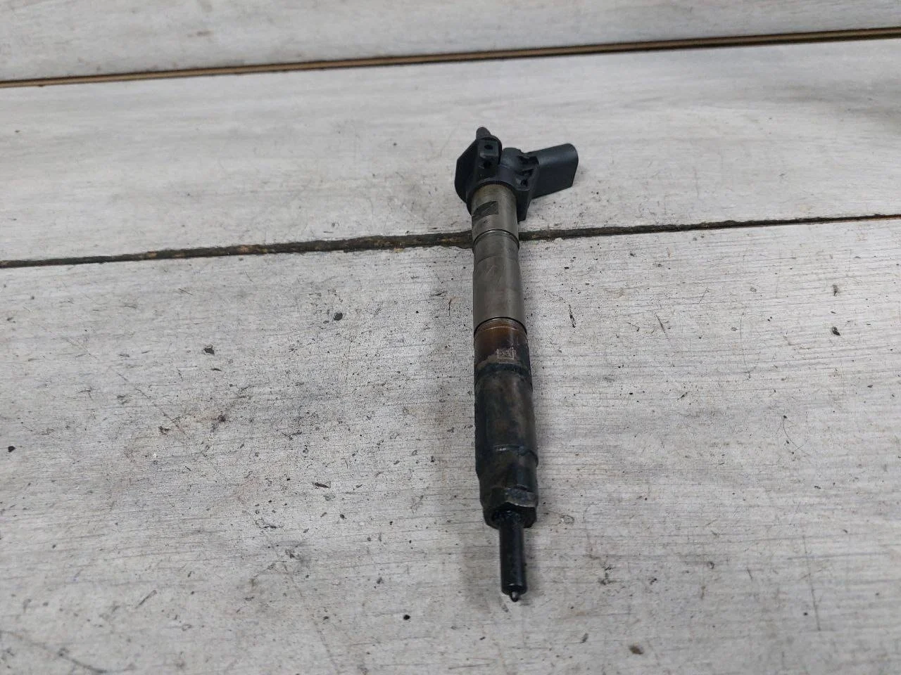 форсунка топливная Audi A8 D3/4E