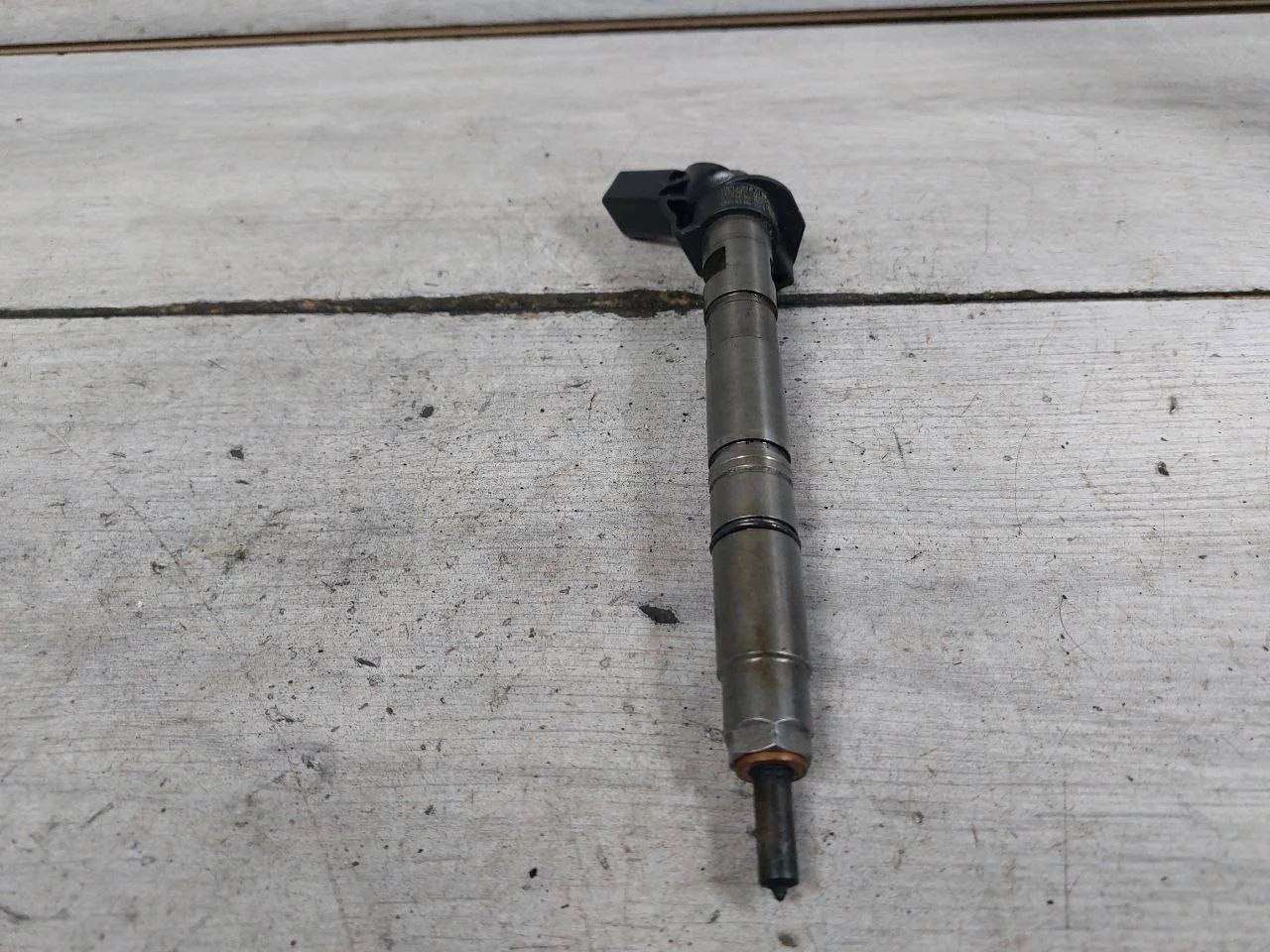 форсунка топливная Audi A8 D3/4E