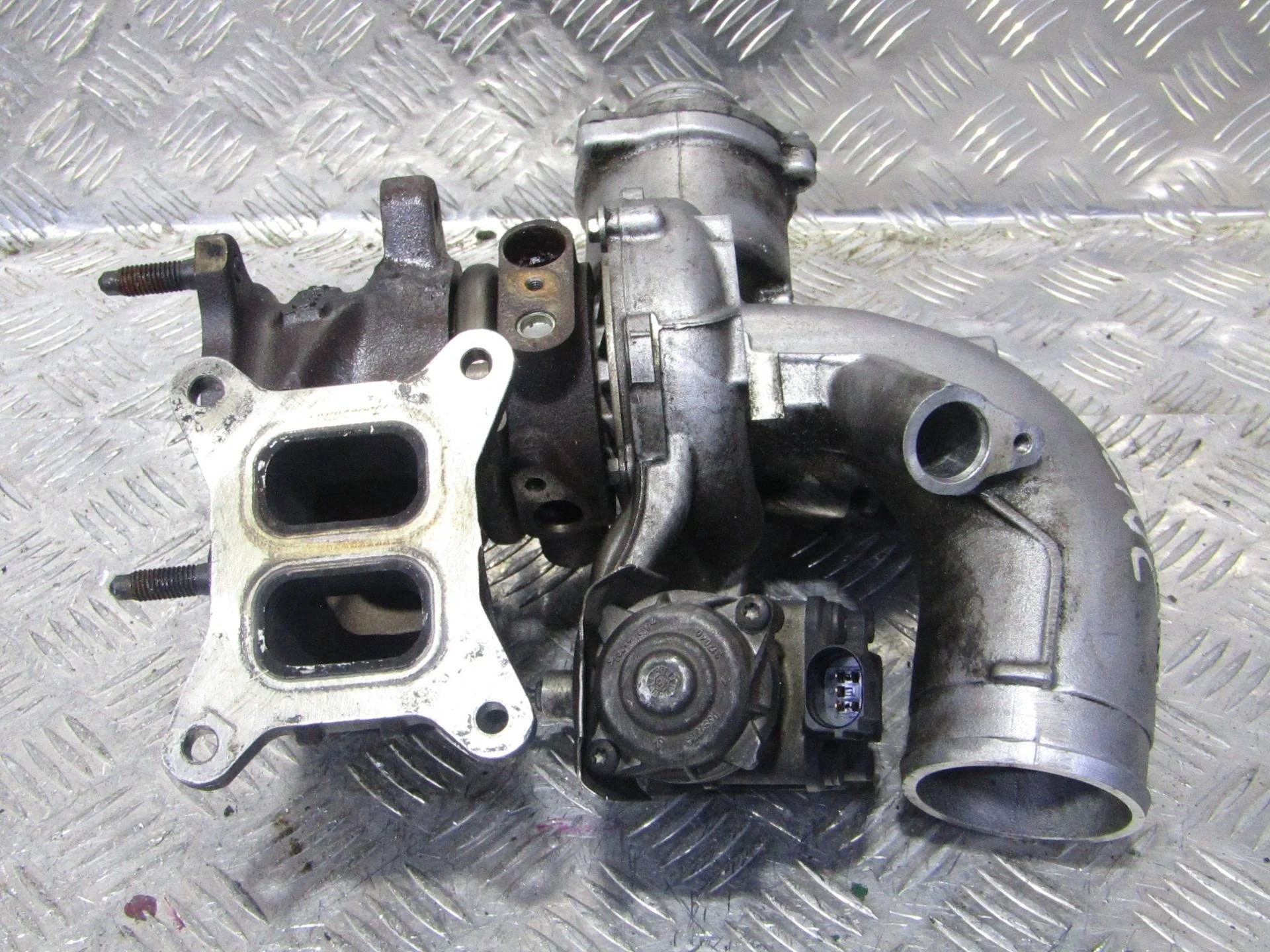 турбина Audi Q5 8R