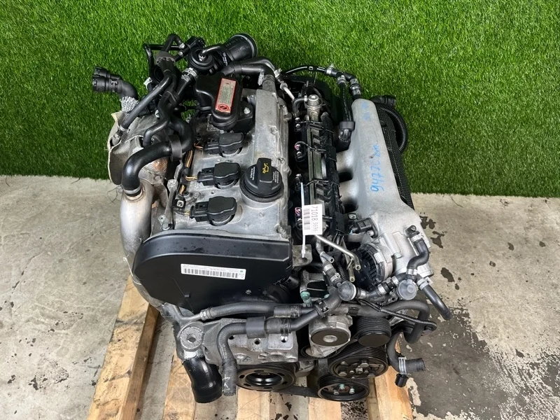 Двигатель из Японии Audi TT 2006 06A100044N 8N BVR 1.8T