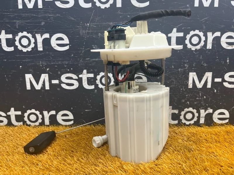 Бензонасос Mercedes-Benz M-Class 2012 A1664702494 W166 642.826