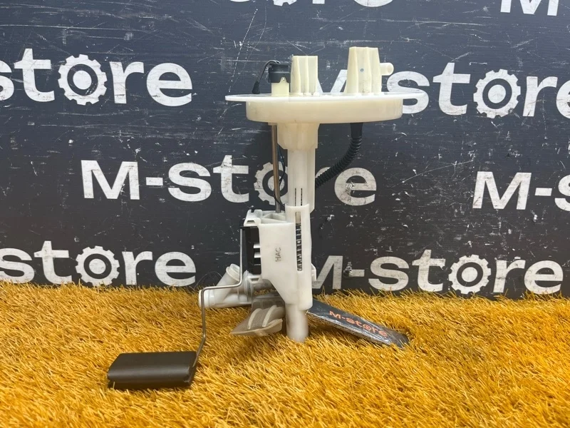 Бензонасос Mercedes-Benz M-Class 2012 A1664702394 W166 642.826