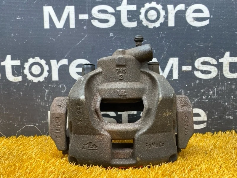 Суппорт Land Rover Freelander 2010 LR015387 L359 B6324S, передний левый