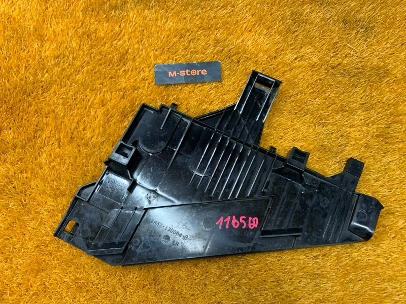 Кронштейн фары Land Rover Freelander 2010 6H5213D084B L359 B6324S, левый