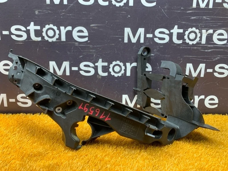 Кронштейн фары Audi A4 2009 8K0805608A B8/8K CDH, передний правый