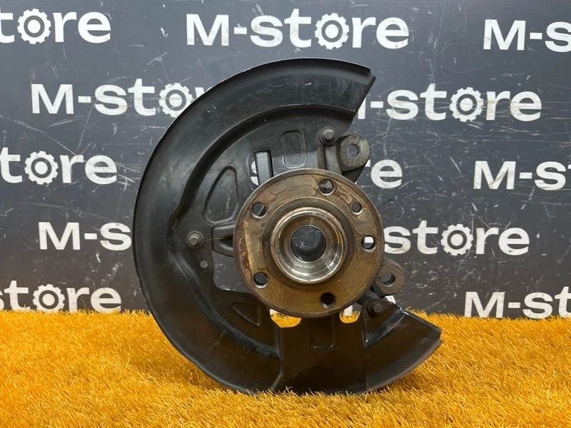 Ступица Volvo Xc60 2011 7G913K170M DZ44 B4204T6, передняя правая