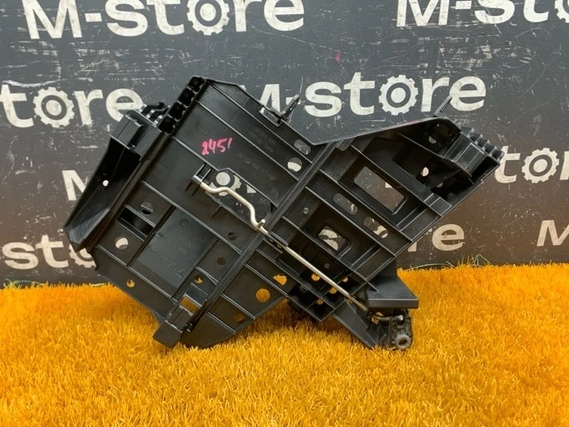 Кронштейн фары Porsche Cayenne 2007 7L5941045 957 M4851, левый