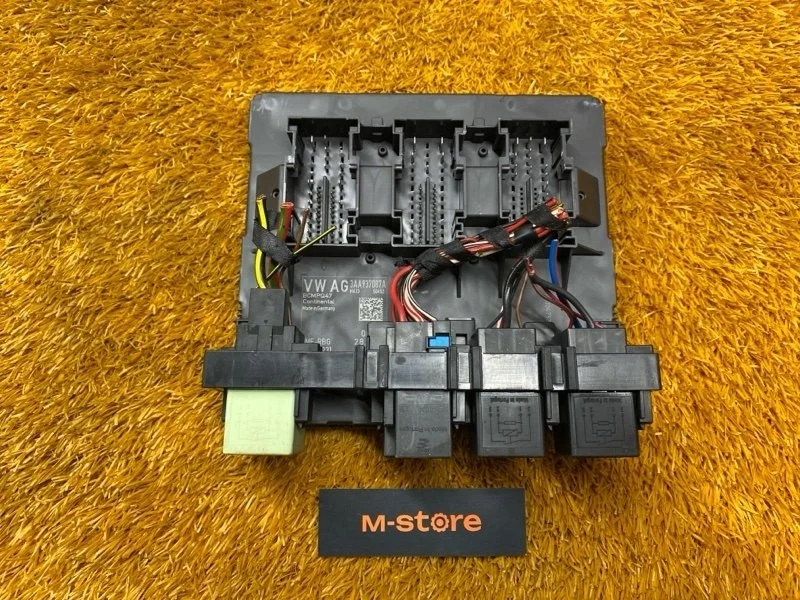 Блок управления Volkswagen Passat CC 2010 3AA937087A B6/358 CCZB