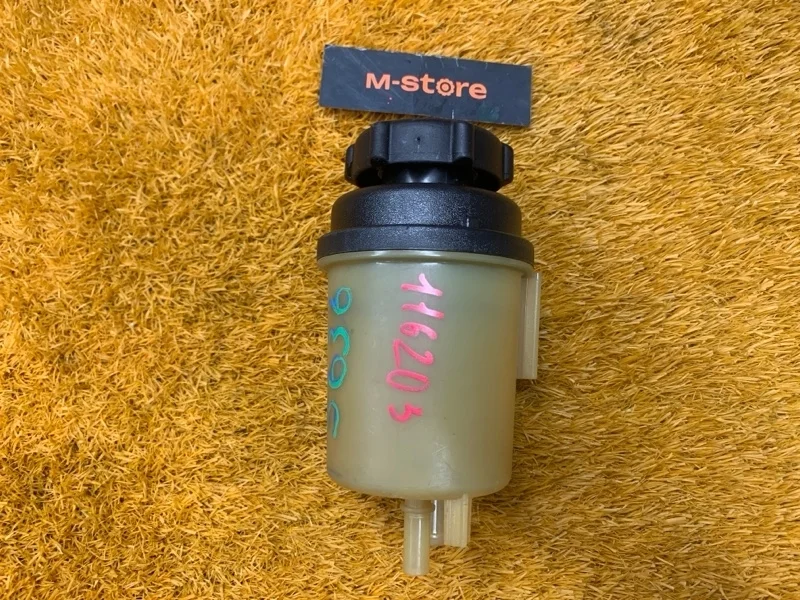 Бачок гидроусилителя Land Rover Freelander 2010 30680756 L359 B6324S