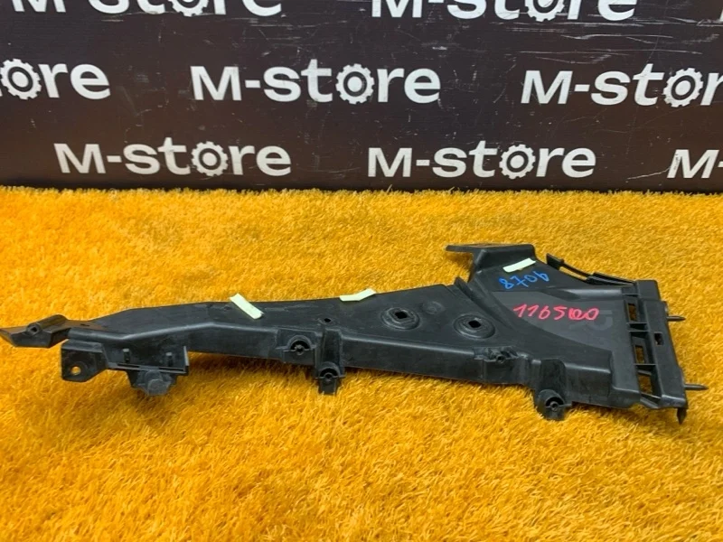 Крепление бампера Audi Q7 2008 4L0807284B 4LB BAR, переднее правое