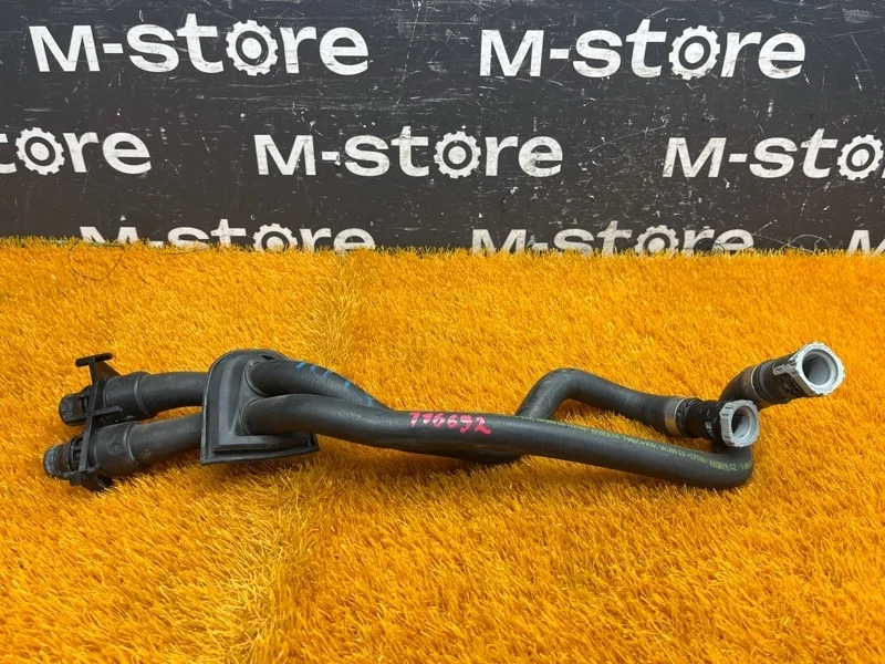 Патрубок системы охлаждения Volvo XC60 2011 31274927 DZ44 B4204T6