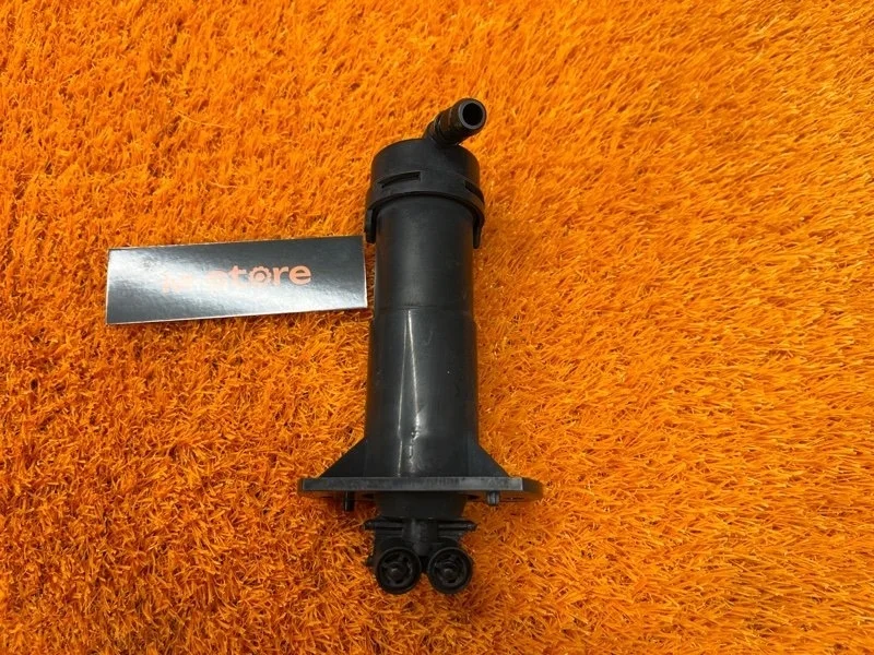 Форсунка омывателя фары Audi Q7 2008 4L0955101 4LB BAR, левая