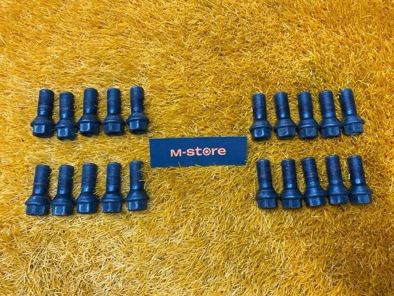 Болт колесный Bmw 5-Series 2013 36136890324 F10 N47D20C