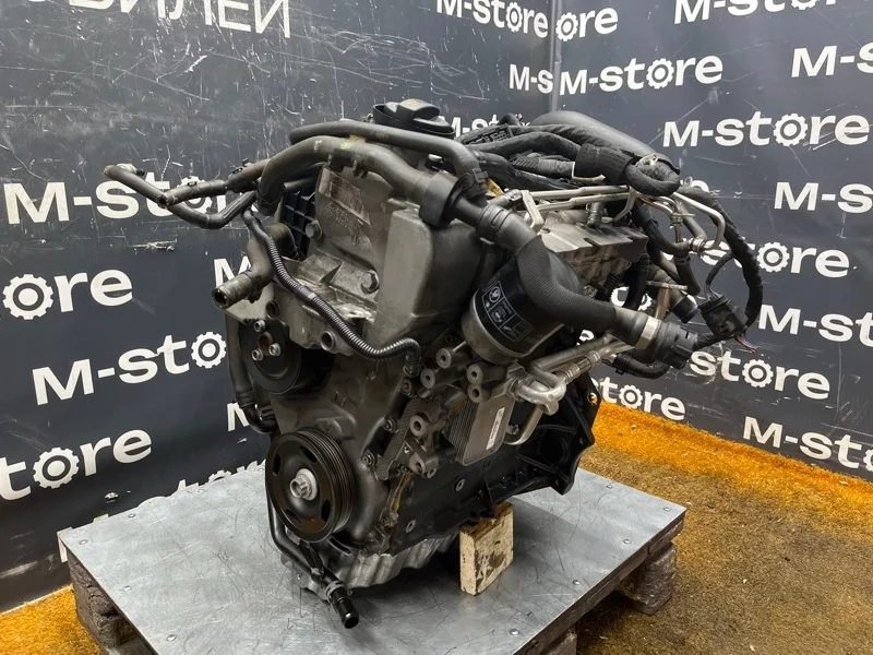 Двигатель Audi A3 2010 03C100092 8P CAXC