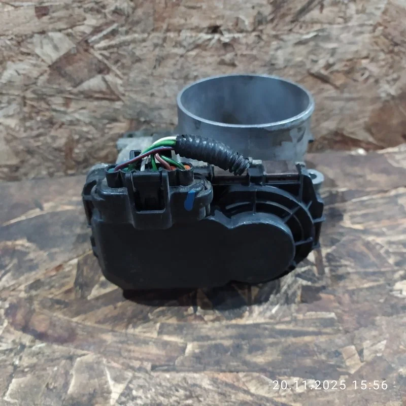 Дроссельная заслонка Volvo S60 2001 RS