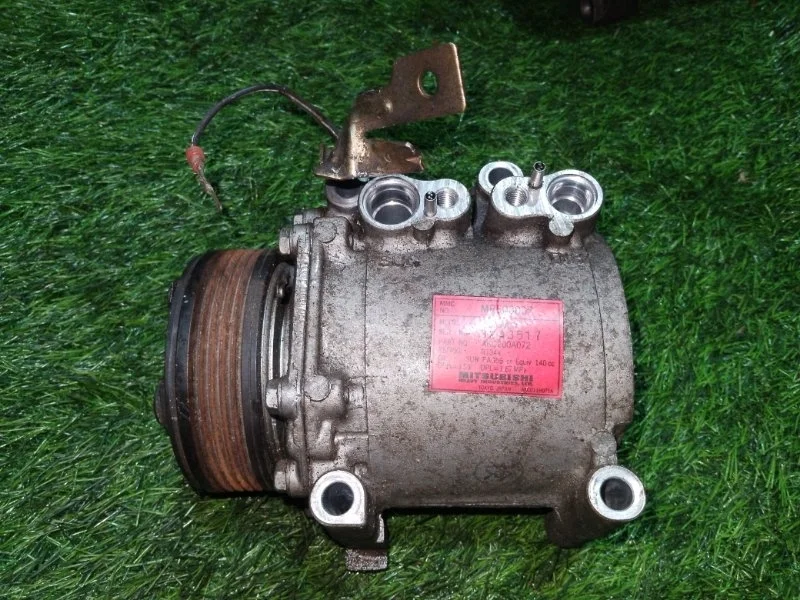 Компрессор кондиционера Mitsubishi Carisma MR500007 4G92