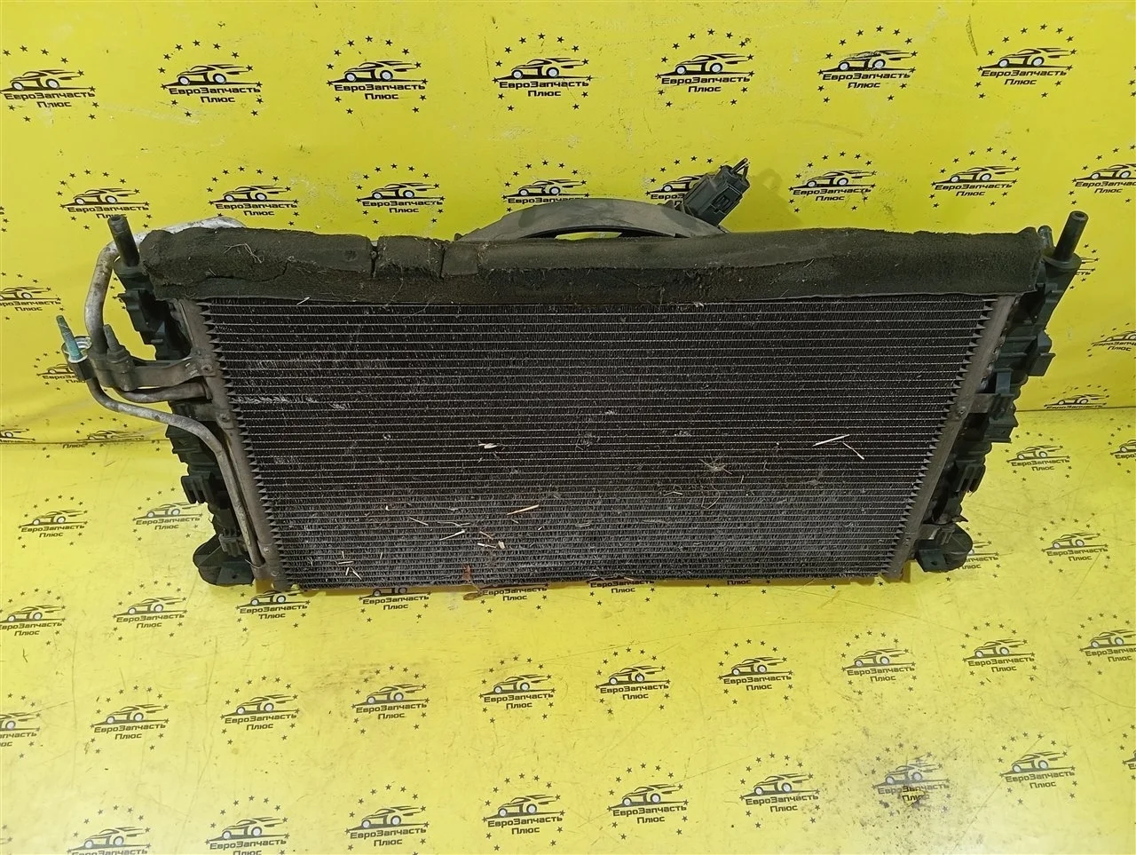 Кассета радиаторов Ford Focus 2 3M518C607EC