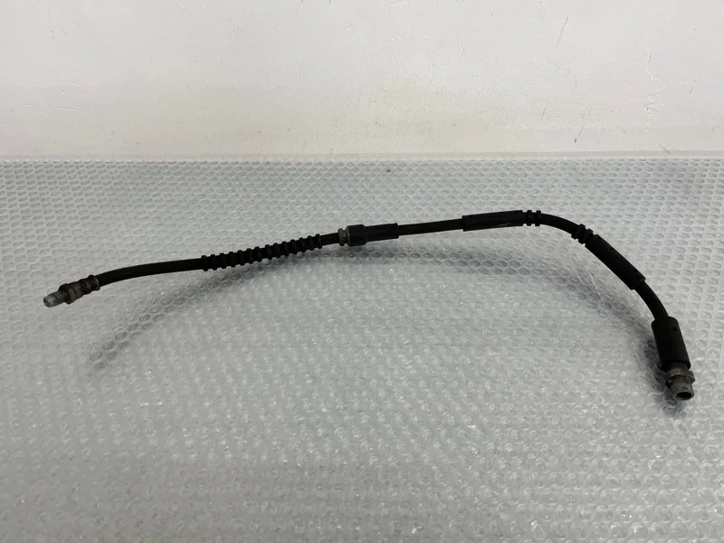 Шланг тормозной BMW X5 2012 34306853743 E70 N55B30, передний
