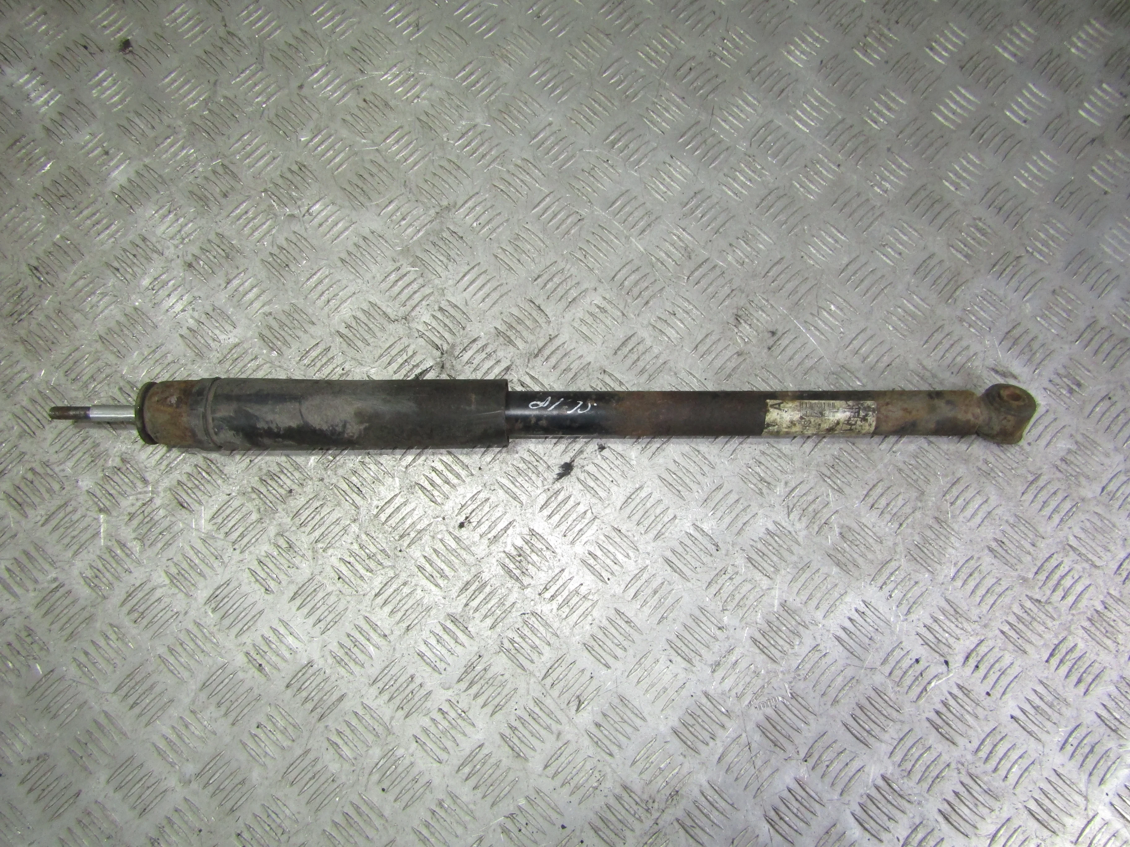 Амортизатор задний HONDA Civic VIII (2005—2009)