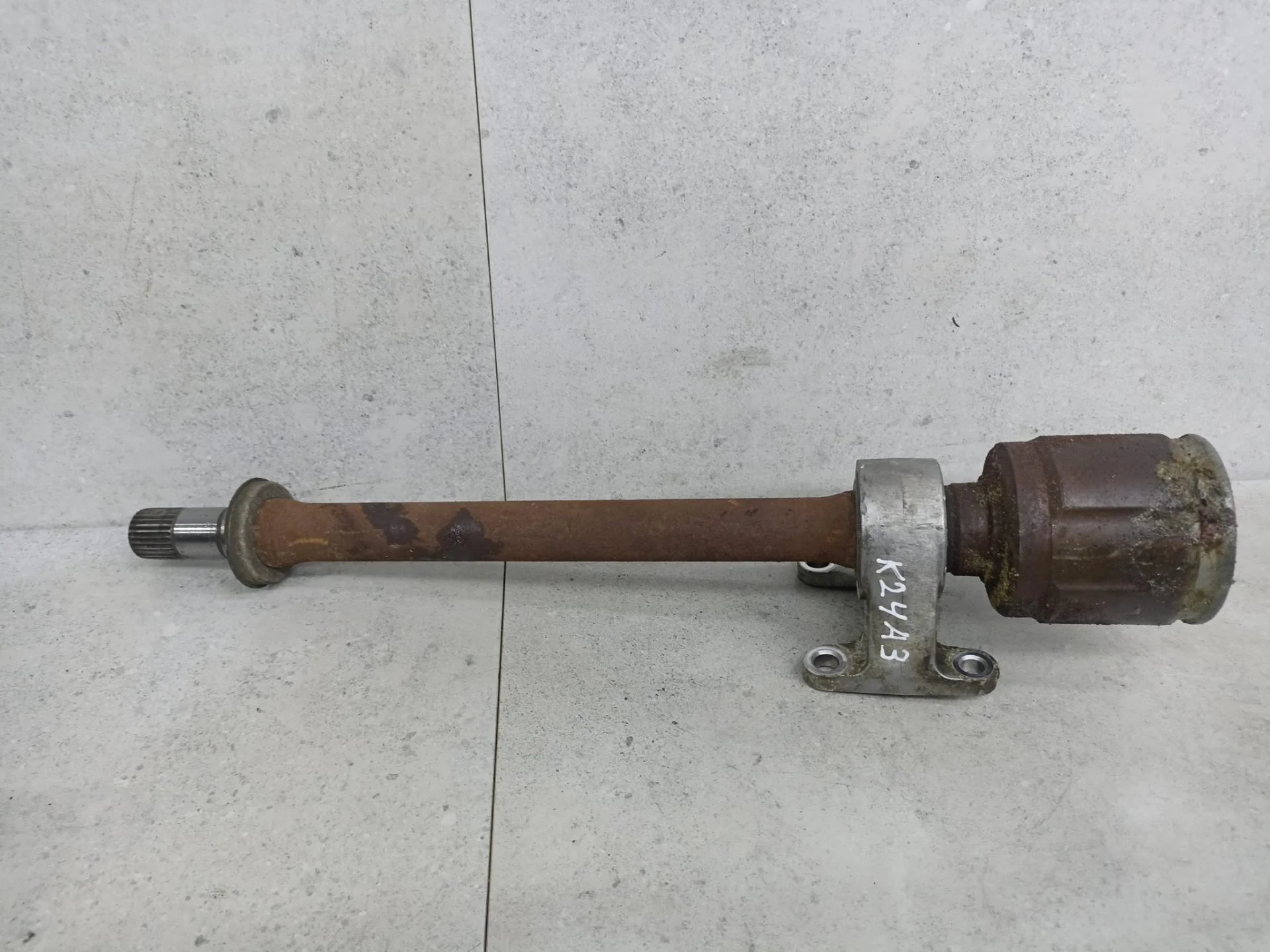 Промежуточный вал КПП Honda Accord 7 (2002 - 2006)